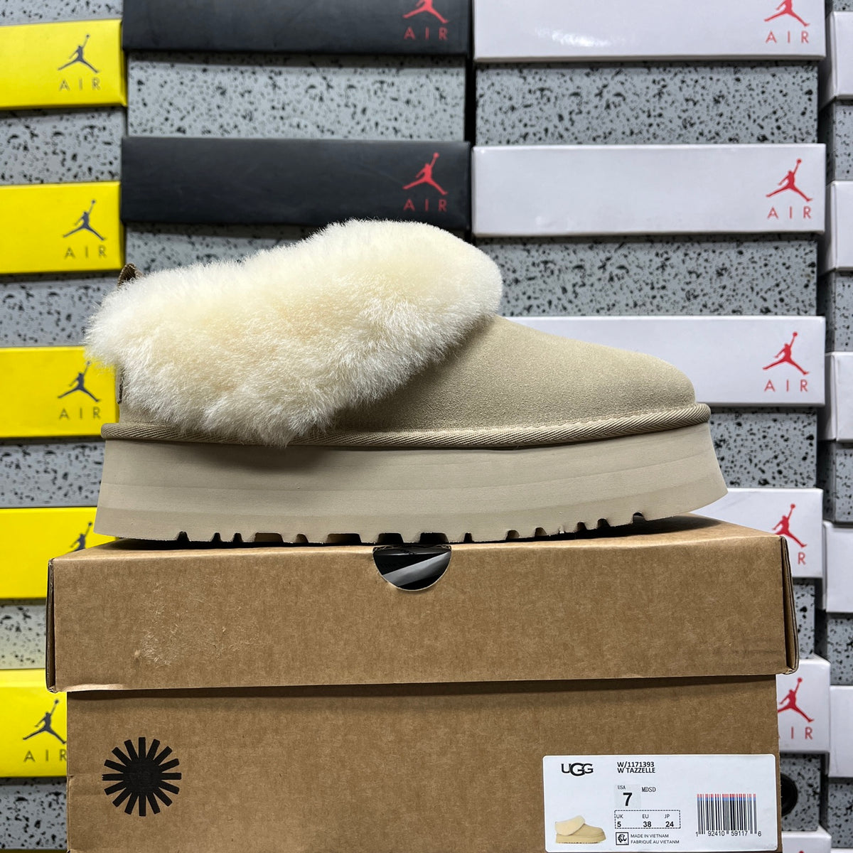 Snow Boots in Sand – Cozy Winter Boots (EU Sizes 35–40)