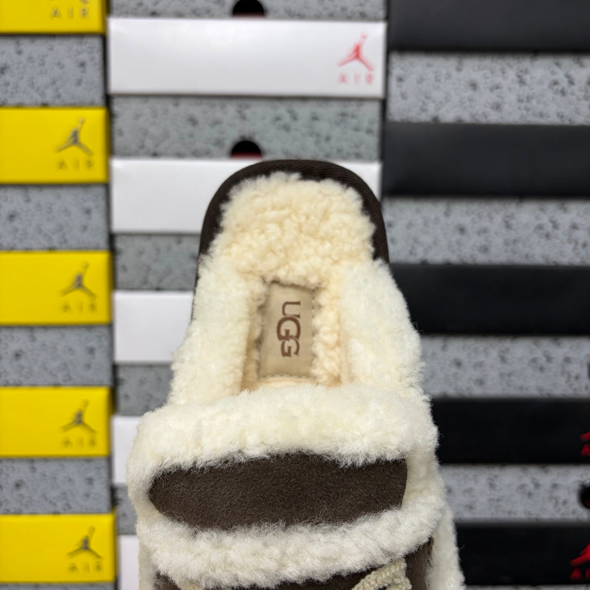 Embroidered Slip-On Snow Boots in Chocolate – Cozy Winter Mules (EU Sizes 35–40)