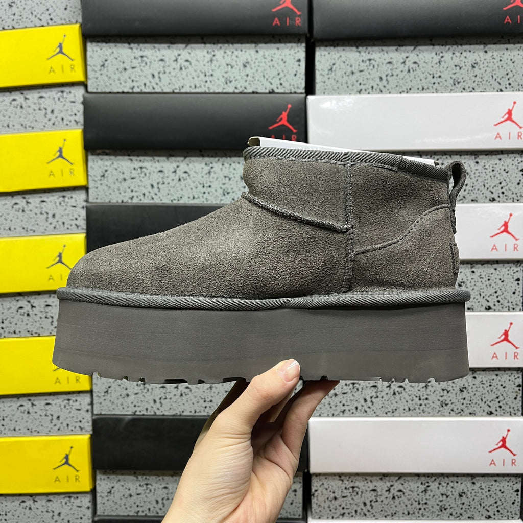 Heeled Snow Boots in Grey – 5cm Heel Winter Boots (EU Sizes 35–40)