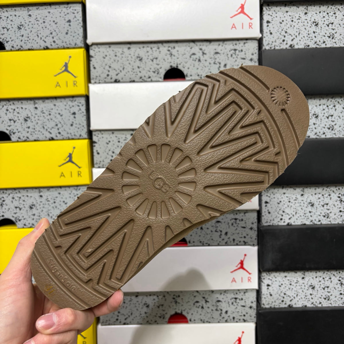 Beckham Snow Boots in Sand – Sleek Winter Boots (EU Sizes 35–44)