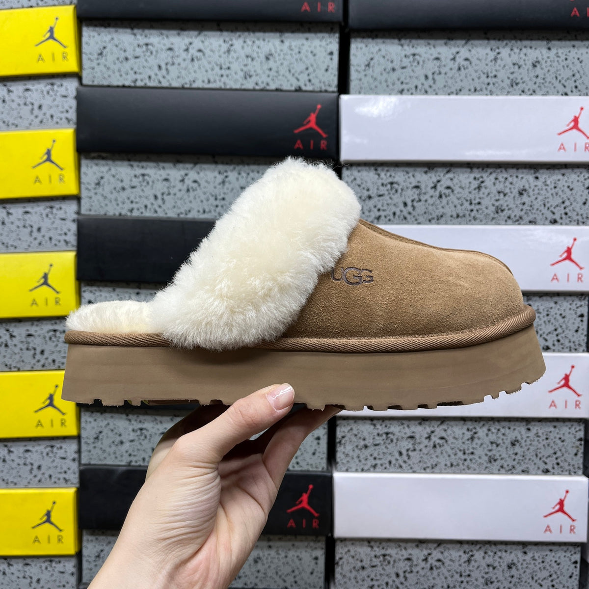 Snow Boots in Maroon – Cozy Winter Boots (EU Sizes 35–40)