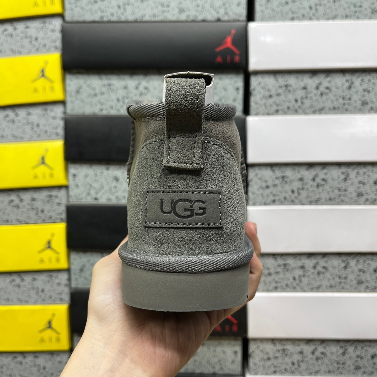 Snow Boots in Grey – Warm Winter Boots (EU Sizes 35–40)
