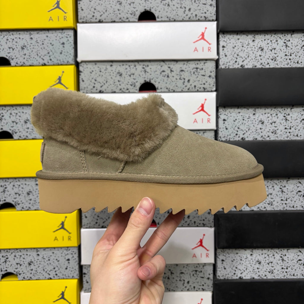 Grand Celebration Platform Snow Boots in Brown – Chunky Sole Winter Boots (EU Sizes 35–40)