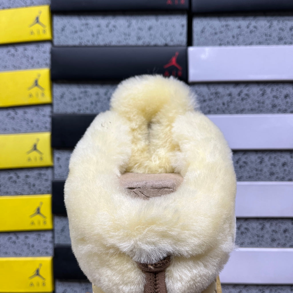 Snow Boots in Soft Yellow – Cozy Winter Boots (EU Sizes 35–40)