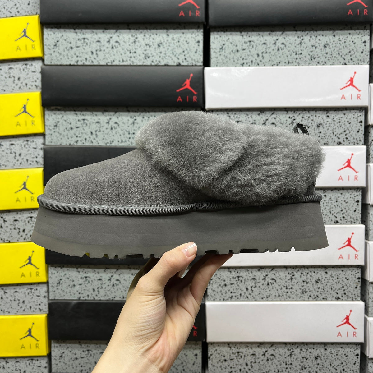 Snow Boots in Grey – Cozy Winter Boots (EU Sizes 35–40)