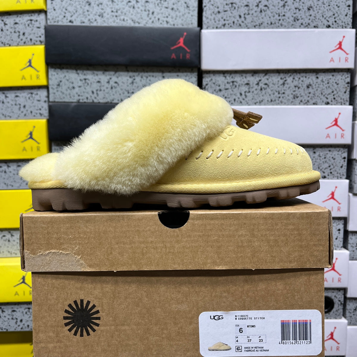 Snow Boots in Soft Yellow – Cozy Winter Boots (EU Sizes 35–40)