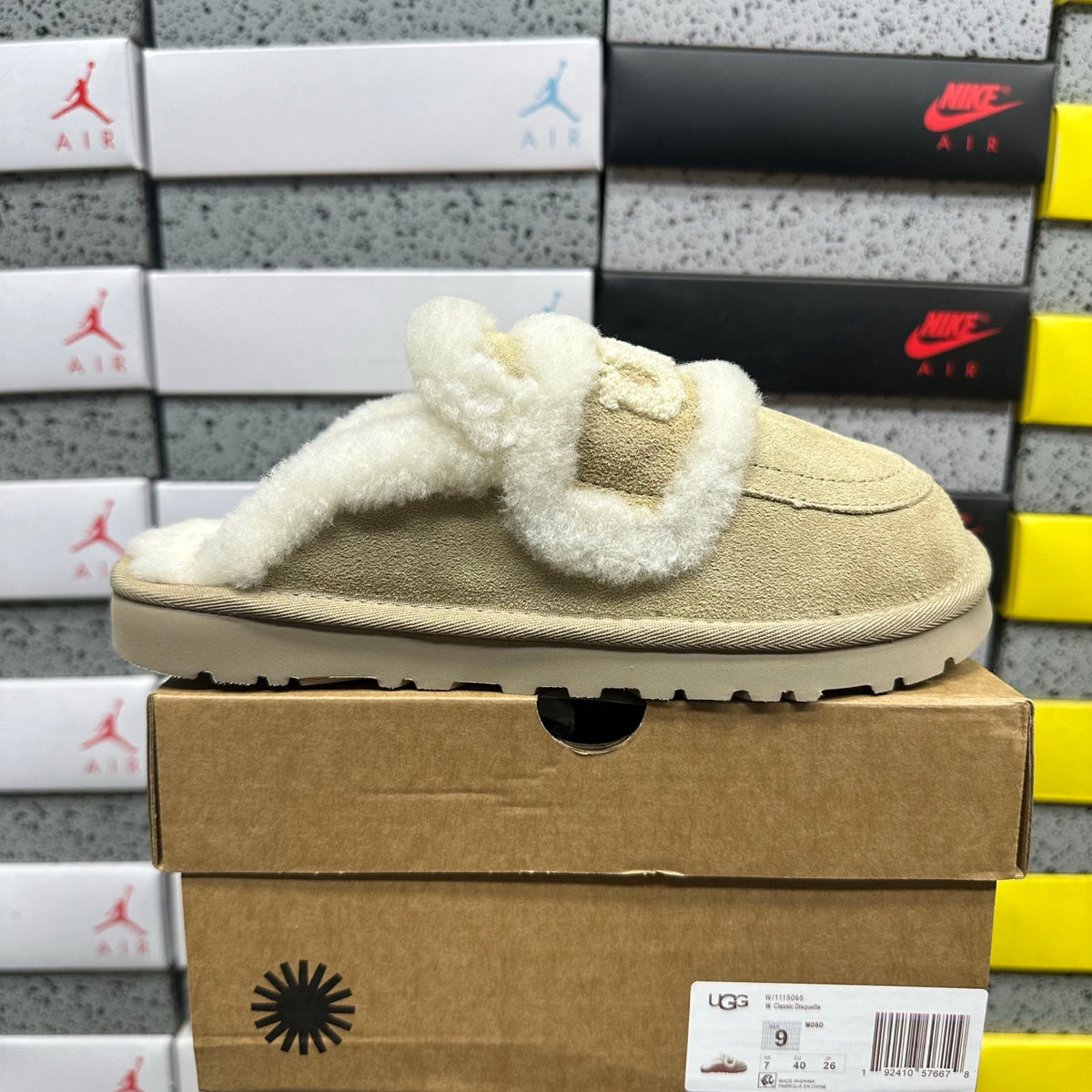 Embroidered Slip-On Snow Boots in Sand – Cozy Winter Mules (EU Sizes 35–40)