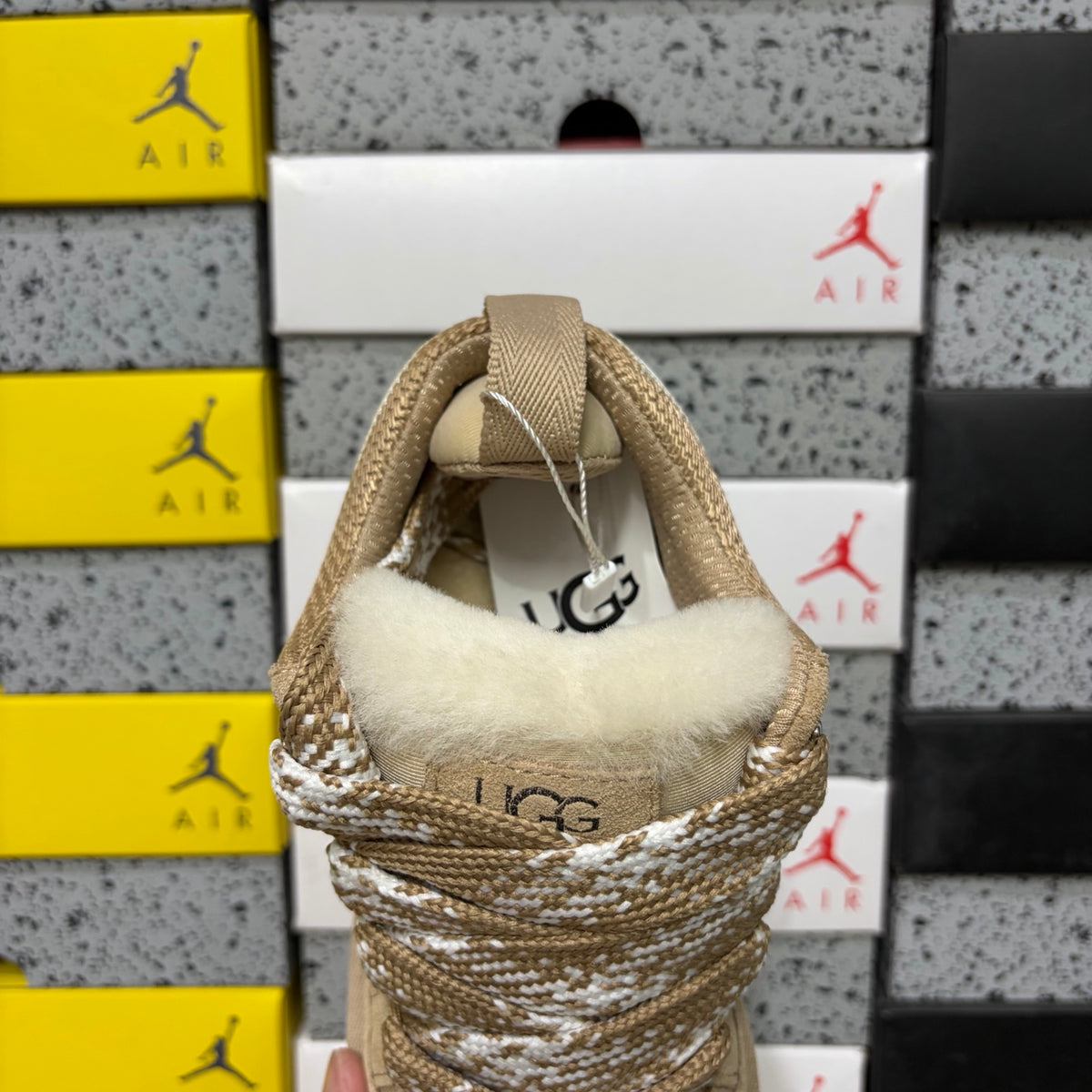 Puffer Snow Shoes in Sand – Cozy UGG-Style Winter Footwear (EU Sizes 35–40)