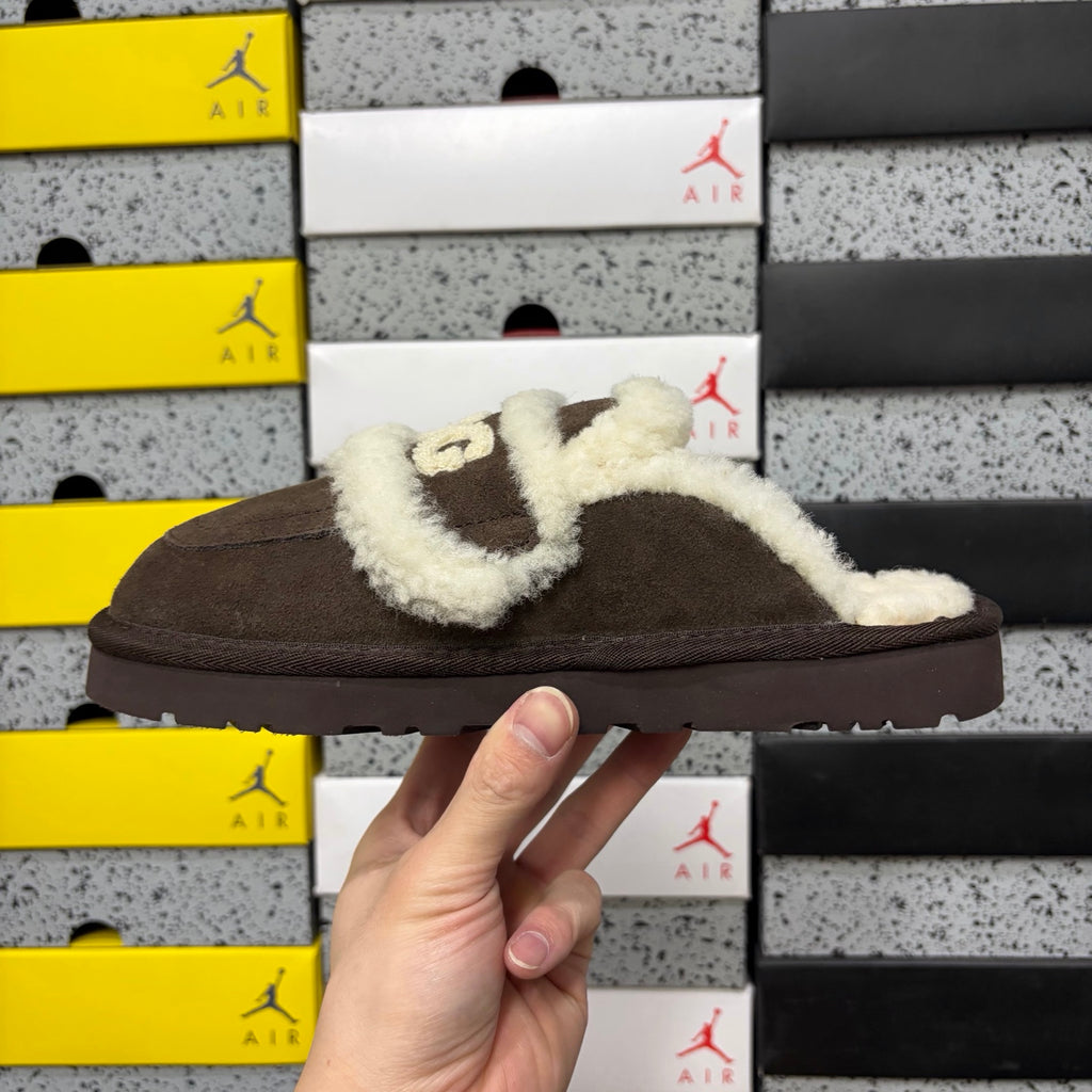 Embroidered Slip-On Snow Boots in Chocolate – Cozy Winter Mules (EU Sizes 35–40)