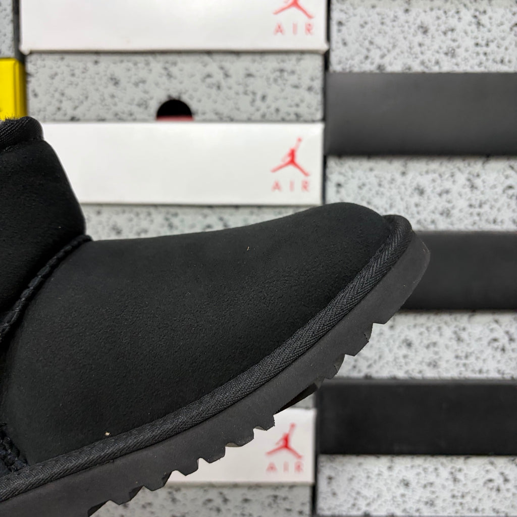 Mini Snow Boots in Black – Ankle Winter Boots (EU Sizes 35–44)