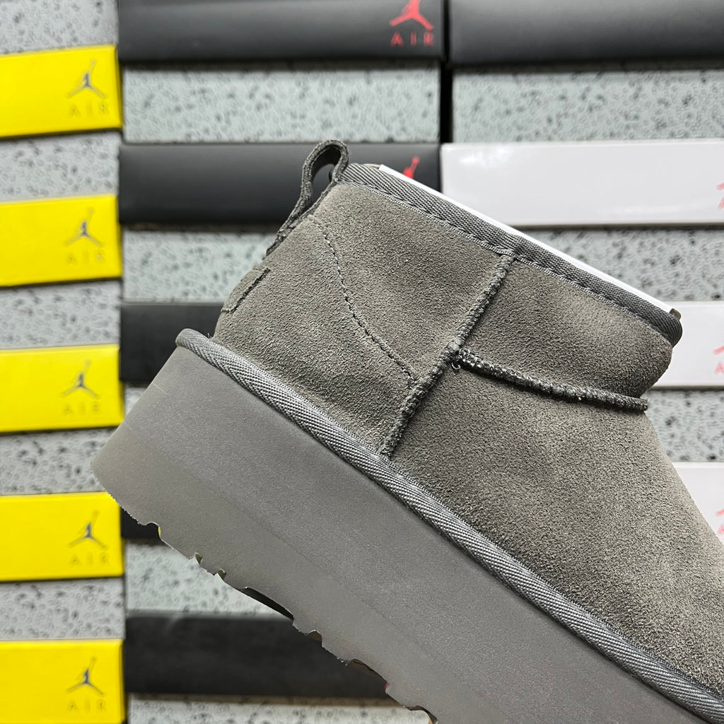 Heeled Snow Boots in Grey – 5cm Heel Winter Boots (EU Sizes 35–40)