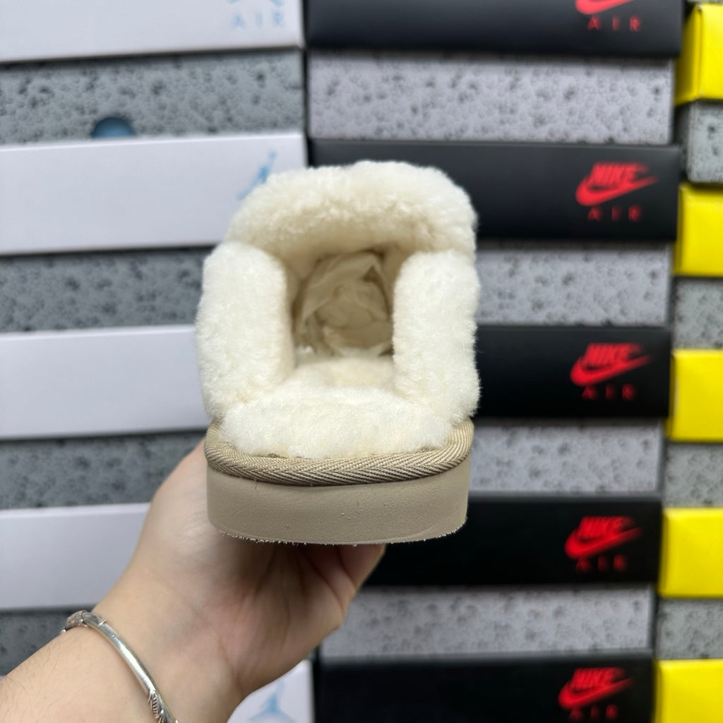 Embroidered Slip-On Snow Boots in Sand – Cozy Winter Mules (EU Sizes 35–40)