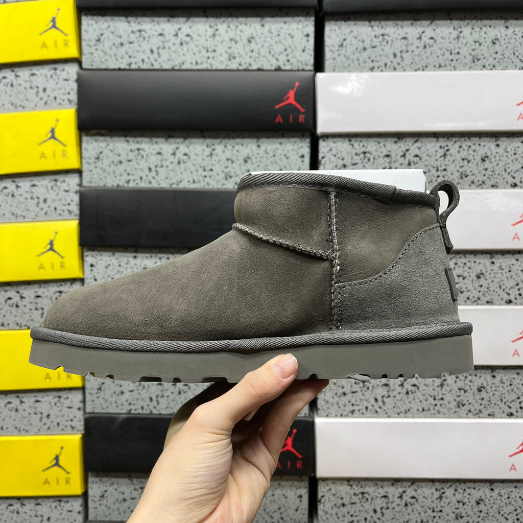 Snow Boots in Grey – Warm Winter Boots (EU Sizes 35–40)