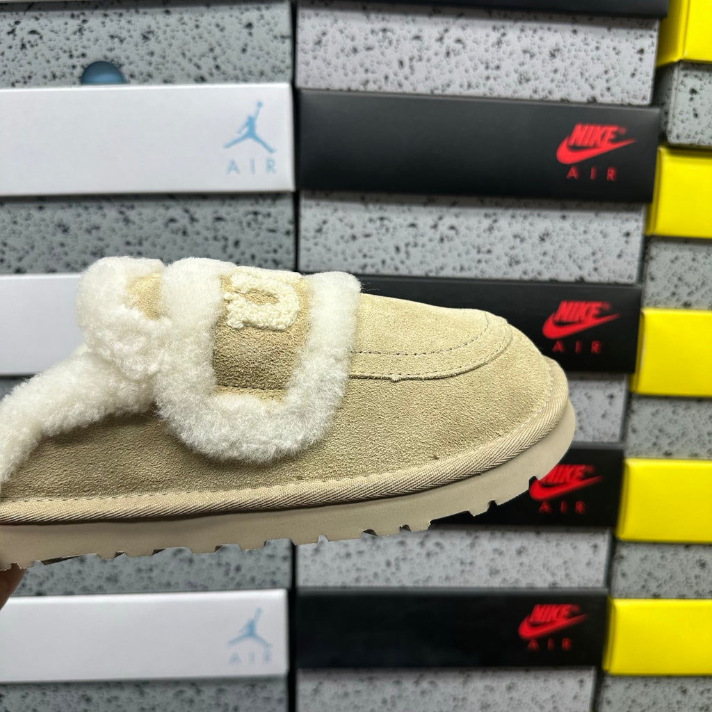 Embroidered Slip-On Snow Boots in Sand – Cozy Winter Mules (EU Sizes 35–40)