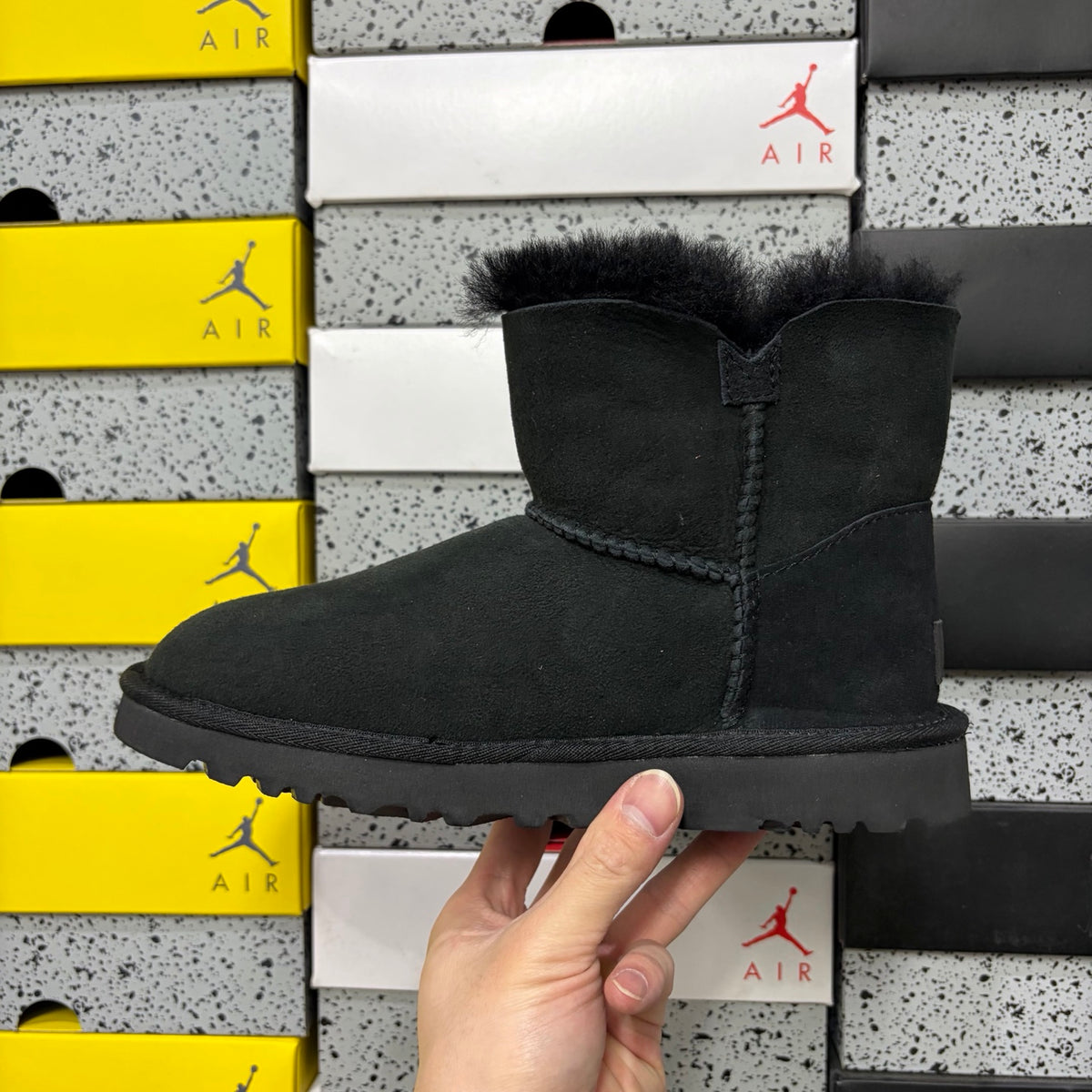 Mid-Calf Boots with Wooden Buckle – Black (6422) | Sizes 35–40