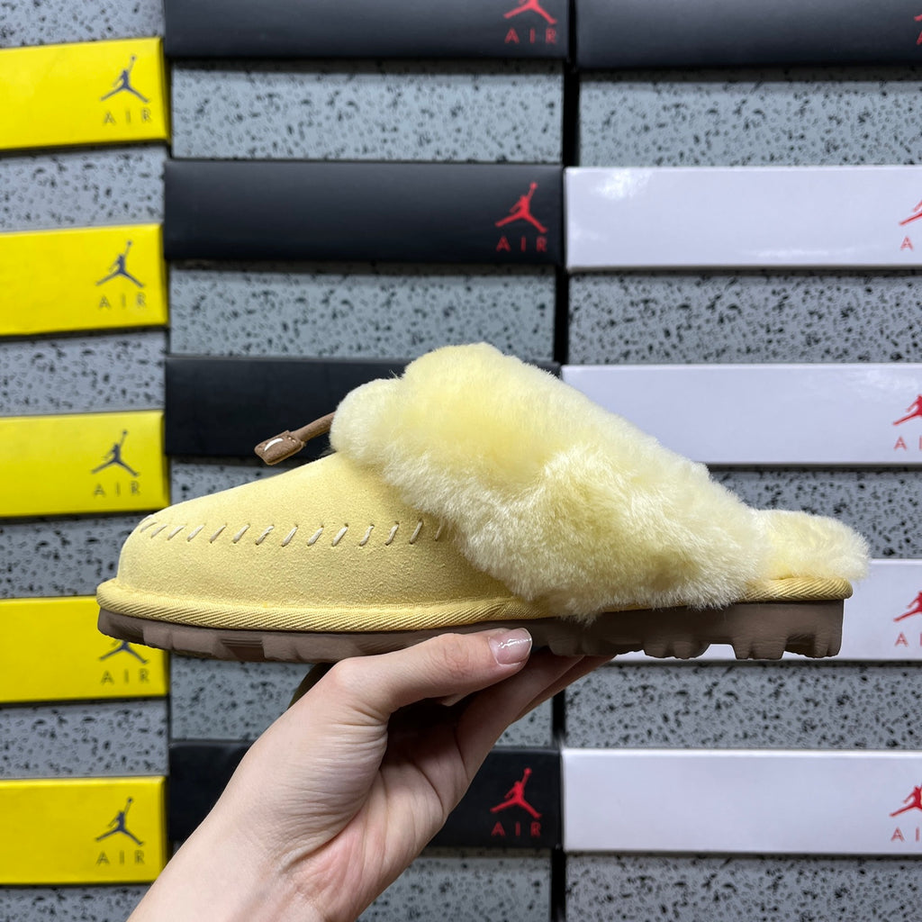 Snow Boots in Soft Yellow – Cozy Winter Boots (EU Sizes 35–40)