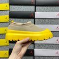 Snow Boots in Yellow – Wide Size Range Winter Boots (EU Sizes 35–45)