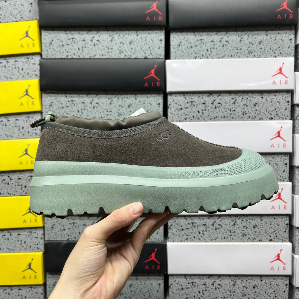 Snow Boots with Mint Green Sole – Wide Size Range Winter Boots (EU Sizes 35–45)