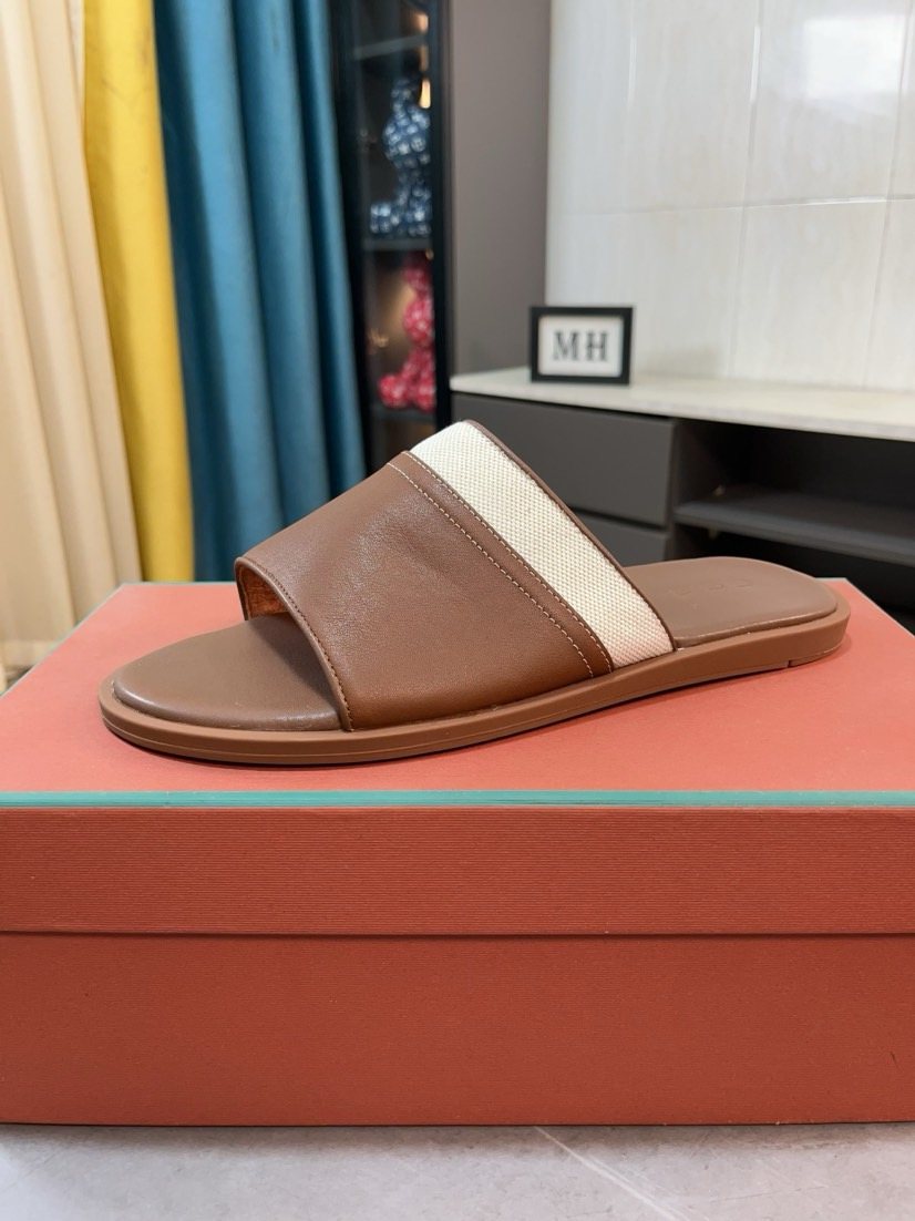 Loro Piana Contrast-Trim Slide Sandals
